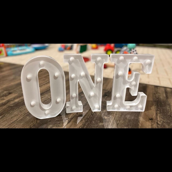 ‎Sign - Picture 2 of 2